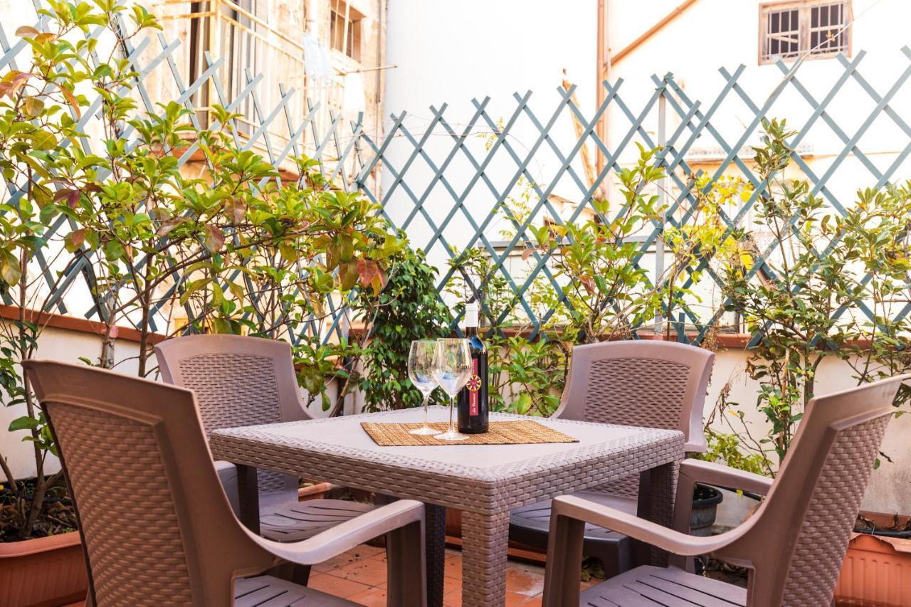 La Casetta Al Massimo By Domusicily Palermo Exterior photo